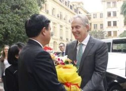 Bộ trưởng Đinh La Thăng làm việc với cựu Thủ tướng Anh Tony Blair