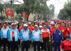 Bộ trưởng kêu gọi toàn dân tập luyện thể dục thể thao hàng ngày