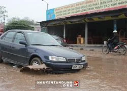 Cận cảnh con đường &#8220;khổ ải&#8221; bậc nhất Hà Nội