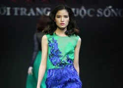 Chà Mi Next Top Model khác lạ trên sàn catwalk