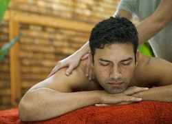 Chồng đi massage khi vợ mang thai