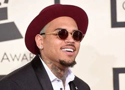 Chris Brown bất ngờ có con gái đã được 9 tháng tuổi