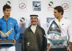 Djokovic biểu cảm hài khi Federer đăng quang