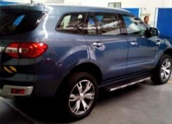 Ford Everest mới sắp đổ bộ Việt Nam