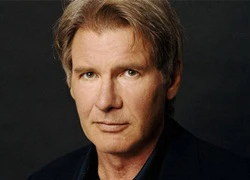 Harrison Ford bị vỡ xương chậu và mắt cá chân