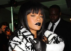 Rihanna tự tin về album mới &#8216;R8&#8242;