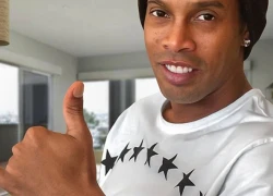 Ronaldinho được LeBron James tặng đồng hồ 60.000 USD