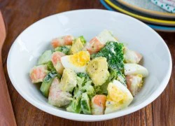 [Chế biến] - Salad tôm dễ làm cho cuối tuần