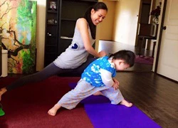 Con trai Bằng Kiều tập yoga cùng Dương Mỹ Linh