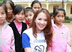 Đan Lê giản dị, tươi trẻ như gái đôi mươi