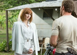 Hé lộ trích đoạn đầu tiên của bom tấn "Jurassic World"