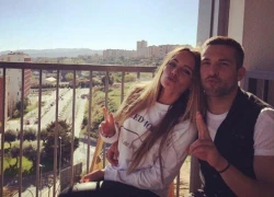 Jordi Alba công khai bồ mới