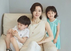 Lee Young Ae hạnh phúc bên hai thiên thần nhỏ