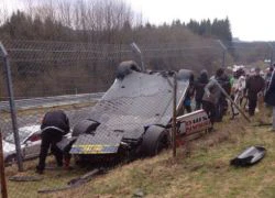 Tai nạn khủng khiếp tại Nurburgring