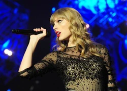 Taylor Swift dẫn đầu đề cử giải thưởng âm nhạc Billboard