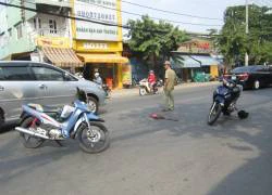 TP.HCM: Ngã xuống đường, người đàn ông bị xe cán tử vong