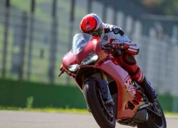 Cặp đôi "siêu" hoàn hảo Audi R8 Plus và Ducati 1299 Panigale S