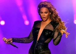 Beyonce làm 'bà bầu' đào tạo sao trẻ