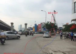 CSGT hướng dẫn vượt "nút giao thông ma trận" ở Hà Nội