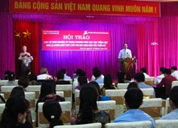 Cùng nỗ lực xóa bỏ rào cản ngôn ngữ cho học sinh dân tộc thiểu số