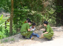 Hai bố con 'nuôi' rủ nhau buôn bán ma túy