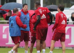 Jerome Boateng đòi 'tẩn' Lewandowski