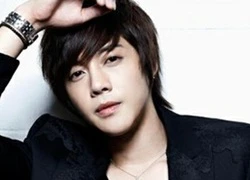 Kim Hyun Joong bị bạn gái cũ kiện đòi bồi thường 32 tỷ