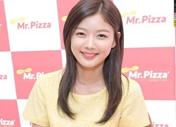 Kim Yoo Jung xinh như thiên thần trong sự kiện mới