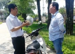 Lãnh đạo huyện "đua nhau" đi xe máy biển "độc"