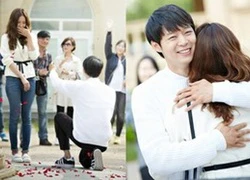 Lộ cảnh Park Yoochun cầu hôn Shin Se Kyung giữa đám đông