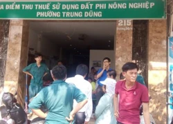 Một thanh niên bị hàng chục côn đồ truy sát ngay tại UBND phường