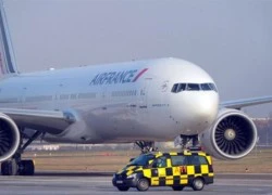 Tiết lộ sốc: Máy bay Air France suýt đâm vào núi