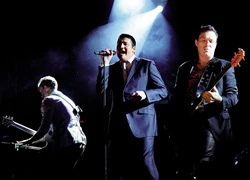 'True' Tình khúc bất hủ của Spandau Ballet