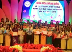 Tuyên dương các bảo mẫu xuất sắc tại Ngày hội &#8220;Mùa hoa dâng Bác&#8221;