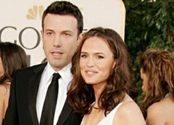 Ben Affleck phải qua đêm ở khách sạn giữa tin đồn ly hôn