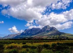 Bí ẩn mây cuộn trên đỉnh Quỷ ở Cape Town