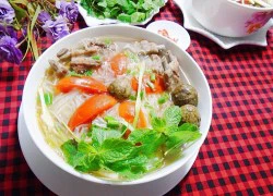 [Chế biến] - Bún sườn nấu sấu cho bữa sáng