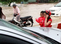 Con đường huyết mạch nối Tây Nguyên với TPHCM ngập nặng