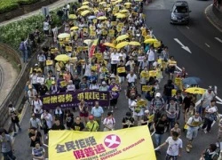 Hàng nghìn người Hong Kong biểu tình phản đối cải cách bầu cử