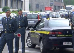 Italy bắt hơn 40 người trong chiến dịch truy quét mafia