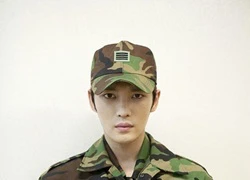 Jaejoong (JYJ) khoe giọng trong quân ngũ