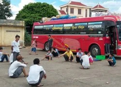 Khởi tố vụ từ chối chở kỳ đà, xe khách bị ném đá tơi tả