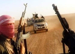 Lo sợ người Kurd, phiến quân IS củng cố Raqqa