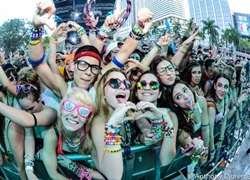 Cẩm nang EDM dành cho "lính mới" (Kỳ 3): Rave là gì? Raver là ai?