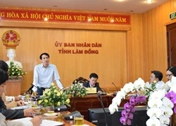 Nâng bước học sinh dân tộc thiểu số, học sinh khó khăn đi thi