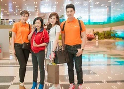 Á hậu Tú Anh sang Singapore cổ vũ đoàn thể thao Việt Nam