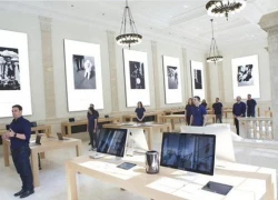 Ngân hàng 100 tuổi chuyển thành cửa hàng Apple Store