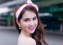 Ngọc Trinh điệu đà xuống phố