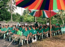 Philippines: Phiến quân Hồi giáo bắt đầu giải giáp