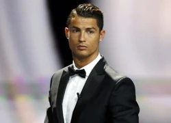 Ronaldo xây nhà vệ sinh bằng vàng